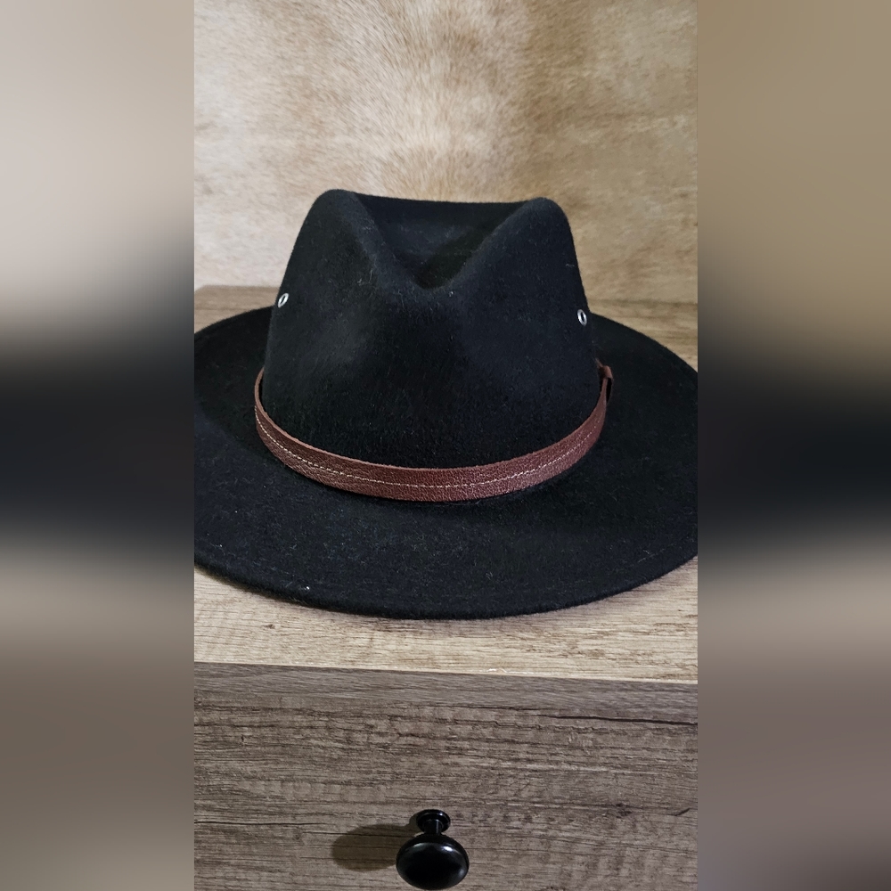 Sunday hat
